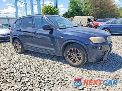 Czwarte zdjęcie samochodu z boku: 2011 BMW X3 VIN:5UXWX5C59BL715255 - miniatura