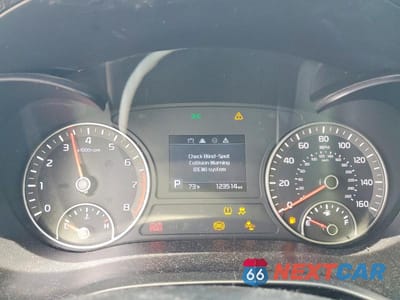 Zdjęcie 9 z 12 samochodu: 2019 KIA OPTIMA LX VIN:5XXGT4L30KG355156 - miniatura