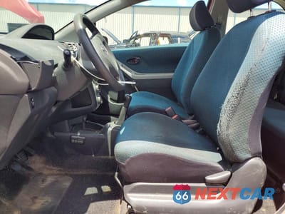 Zdjęcie 7 z 12 samochodu: 2007 TOYOTA YARIS BASE VIN:JTDJT923975055650 - miniatura