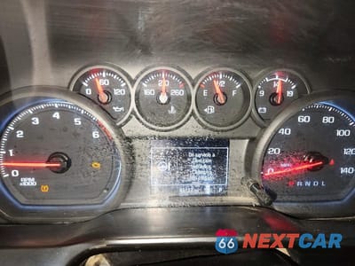 Zdjęcie 9 z 12 samochodu: 2021 CHEVROLET SILVERADO C1500 VIN:3GCNWAEF9MG314299 - miniatura