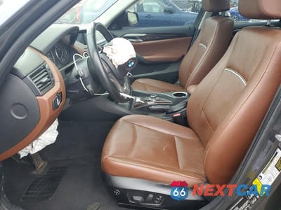 Zdjęcie 7 z 14 samochodu: 2015 BMW X1 XDRIVE28I VIN:WBAVL1C5XFVY36885 - miniatura
