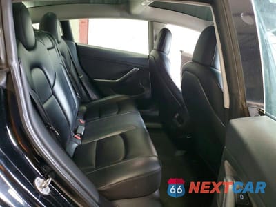 Zdjęcie 10 z 12 samochodu: 2022 TESLA MODEL 3 VIN:5YJ3E1EA9NF370569 - miniatura