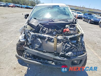 Piąte zdjęcie samochodu w środku: 2021 FORD RANGER XL VIN:1FTER4FH4MLD77614 - miniatura
