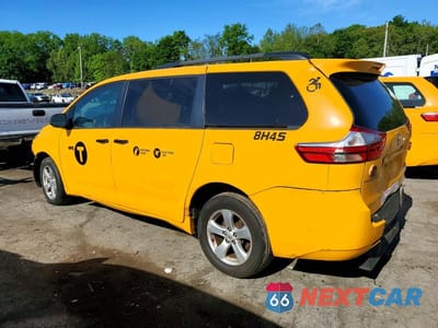 Drugie zdjęcie samochodu z przodu: 2016 TOYOTA SIENNA LE VIN:5TDKK3DC4GS762814 - miniatura