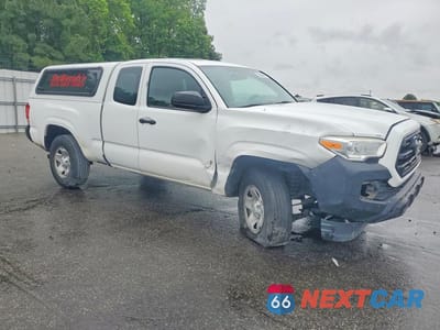 Czwarte zdjęcie samochodu z boku: 2017 TOYOTA TACOMA SR VIN:5TFRX5GN5HX085664 - miniatura