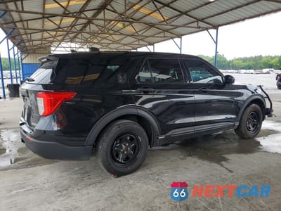 Trzecie zdjęcie samochodu z tyłu: 2024 FORD EXPLORER POLICE INTERCEPTOR VIN:1FM5K8AC1RGA68296 - miniatura