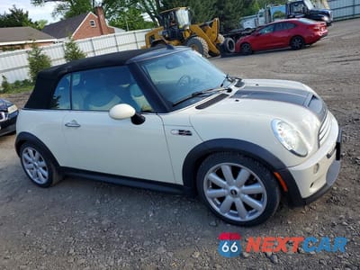 Czwarte zdjęcie samochodu z boku: 2007 MINI COOPER S VIN:WMWRH33587TL95446 - miniatura