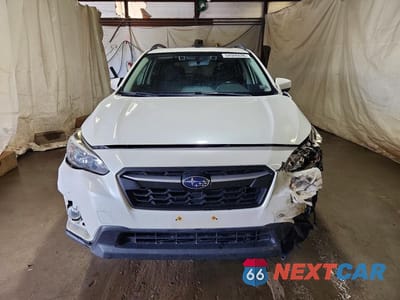 Piąte zdjęcie samochodu w środku: 2018 SUBARU CROSSTREK PREMIUM VIN:JF2GTADC5JH232341 - miniatura