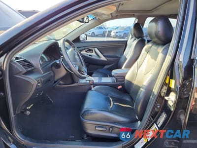 Zdjęcie 7 z 12 samochodu: 2011 TOYOTA CAMRY SE VIN:4T1BF3EK4BU694850 - miniatura