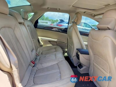 Zdjęcie 10 z 12 samochodu: 2015 LINCOLN MKZ RESERVE VIN:3LN6L2GK2FR607252 - miniatura