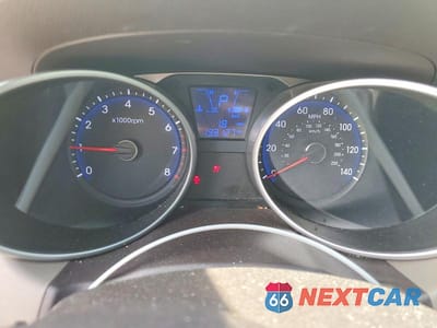 Zdjęcie 9 z 13 samochodu: 2015 HYUNDAI TUCSON SE VIN:KM8JU3AG5FU986872 - miniatura