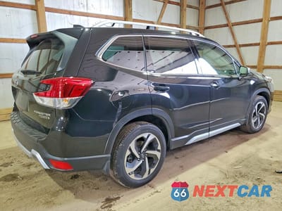 Trzecie zdjęcie samochodu z tyłu: 2022 SUBARU FORESTER TOURING VIN:JF2SKARC7NH508319 - miniatura