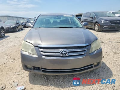 Piąte zdjęcie samochodu w środku: 2005 TOYOTA AVALON LIMITED VIN:4T1BK36B45U047234 - miniatura