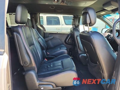 Zdjęcie 10 z 12 samochodu: 2017 DODGE GRAND CARAVAN GT VIN:2C4RDGEG5HR693160 - miniatura