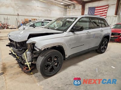 2023 JEEP GRAND CHEROKEE LIMITED 1C4RJHBG9PC658924 - główne zdjęcie licytacji z USA - miniatura