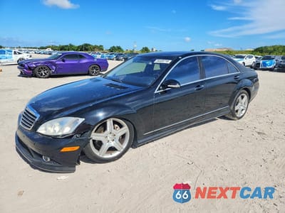 2008 MERCEDES-BENZ S 550 WDDNG71X98A159181 - główne zdjęcie licytacji z USA - miniatura