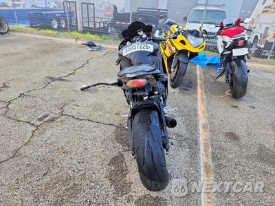 Czwarte zdjęcie samochodu z boku: 2010 YAMAHA YZFR6 VIN:JYARJ16E0AA020656 - miniatura