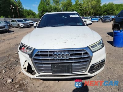 Piąte zdjęcie samochodu w środku: 2018 AUDI Q5 PREMIUM PLUS VIN:WA1BNAFY2J2247596 - miniatura