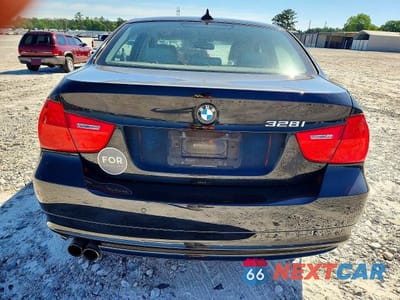 Zdjęcie 6 z 12 samochodu: 2011 BMW 328 I VIN:WBAPH7C58BE460453 - miniatura