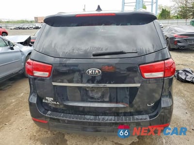 Zdjęcie 6 z 13 samochodu: 2016 KIA SEDONA LX VIN:KNDMB5C14G6213537 - miniatura