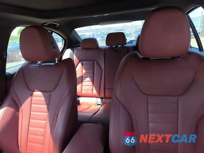 Zdjęcie 10 z 14 samochodu: 2023 BMW 330XI VIN:3MW89FF01P8D35865 - miniatura