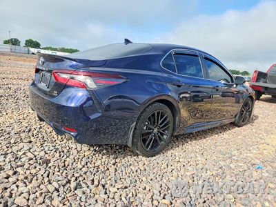 Trzecie zdjęcie samochodu z tyłu: 2022 TOYOTA CAMRY SE VIN:4T1G11BK2NU049843 - miniatura