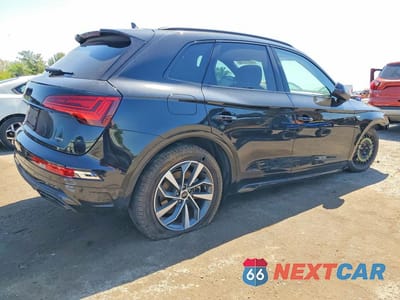 Trzecie zdjęcie samochodu z tyłu: 2024 AUDI Q5 PREMIUM 45 VIN:WA1GAAFY8R2118565 - miniatura