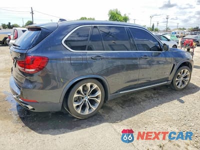 Trzecie zdjęcie samochodu z tyłu: 2016 BMW X5 XDR40E VIN:5UXKT0C59G0S75849 - miniatura