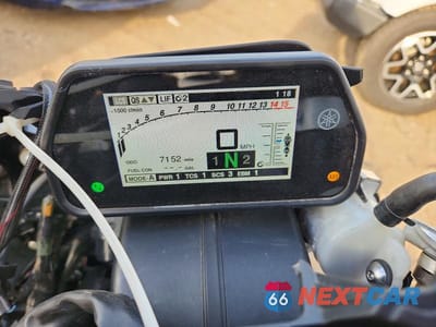 Zdjęcie 7 z 9 samochodu: 2021 YAMAHA YZFR1 VIN:JYARN66E6MA001454 - miniatura