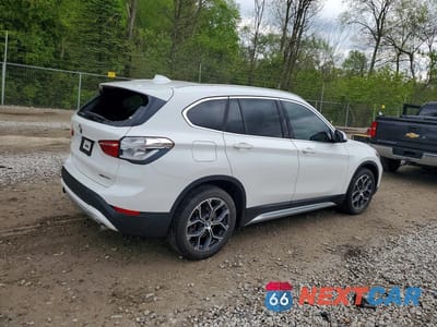 Trzecie zdjęcie samochodu z tyłu: 2021 BMW X1 VIN:WBXJG9C05M5T96633 - miniatura