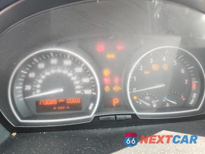 Zdjęcie 9 z 13 samochodu: 2008 BMW X3 3.0SI VIN:WBXPC934X8WJ15662 - miniatura