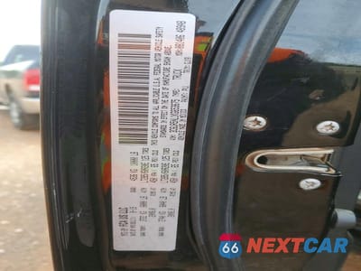 Zdjęcie 12 z 12 samochodu: 2019 RAM 2500 LARAMIE VIN:3C6UR5NL1KG653675 - miniatura