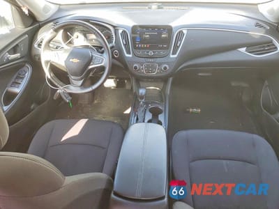 Zdjęcie 8 z 12 samochodu: 2022 CHEVROLET MALIBU LT VIN:1G1ZD5ST9NF197442 - miniatura