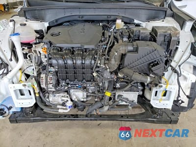 Zdjęcie 12 z 14 samochodu: 2025 KIA SORENTO LX VIN:5XYRG4JC6SG333948 - miniatura