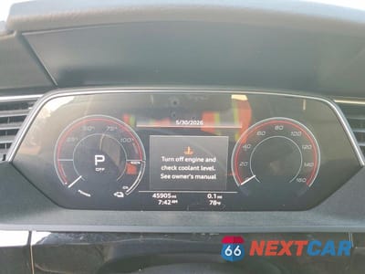 Zdjęcie 9 z 13 samochodu: 2022 AUDI E-TRON PREMIUM VIN:WA1AAAGE6NB012586 - miniatura