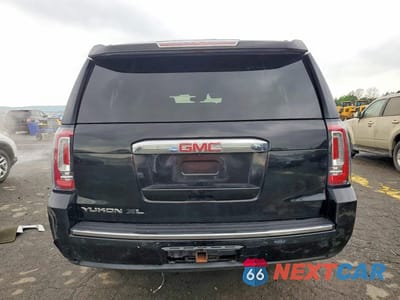 Zdjęcie 6 z 13 samochodu: 2016 GMC YUKON XL DENALI VIN:1GKS2HKJXGR418793 - miniatura