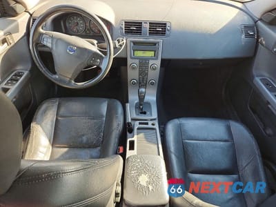 Zdjęcie 8 z 12 samochodu: 2009 VOLVO S40 2.4I VIN:YV1MS382492432069 - miniatura