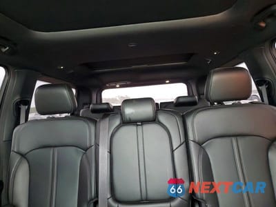 Zdjęcie 10 z 13 samochodu: 2024 JEEP WAGONEER SERIES I VIN:1C4SJVAP3RS121329 - miniatura