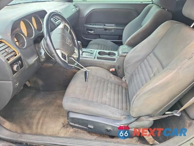 Zdjęcie 7 z 12 samochodu: 2012 DODGE CHALLENGER SXT VIN:2C3CDYAG9CH174780 - miniatura