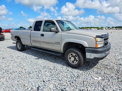 Czwarte zdjęcie samochodu z boku: 2007 CHEVROLET SILVERADO K2500 HEAVY DUTY VIN:1GCHK29U67E158726 - miniatura