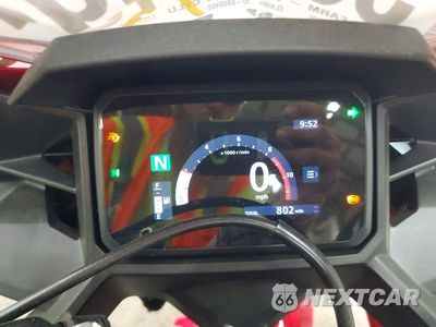 Zdjęcie 7 z 9 samochodu: 2025 HONDA CBR500 RA VIN:MLHPC7057S5101453 - miniatura
