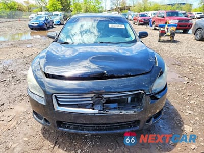 Piąte zdjęcie samochodu w środku: 2014 NISSAN MAXIMA 3.5 S VIN:1N4AA5AP4EC464513 - miniatura