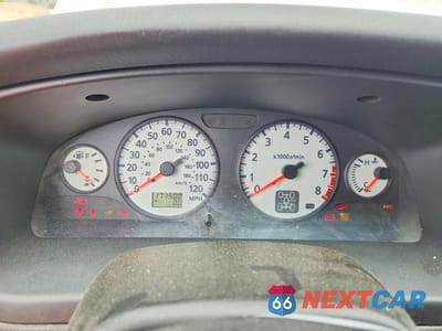Zdjęcie 9 z 13 samochodu: 2002 NISSAN PATHFINDER SE VIN:JN8DR09YX2W713900 - miniatura