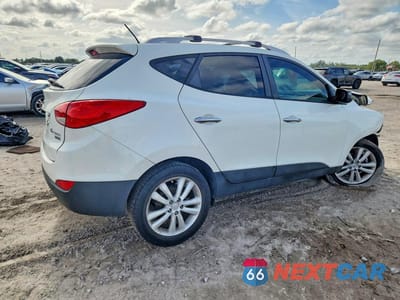 Trzecie zdjęcie samochodu z tyłu: 2012 HYUNDAI TUCSON LIMITED VIN:KM8JU3AC1CU524947 - miniatura