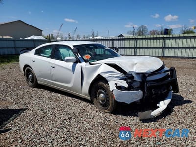 Czwarte zdjęcie samochodu z boku: 2019 DODGE CHARGER POLICE VIN:2C3CDXKT8KH732980 - miniatura