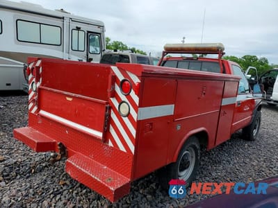 Trzecie zdjęcie samochodu z tyłu: 1995 GMC SIERRA K3500 VIN:1GTHK34K9SZ554419 - miniatura