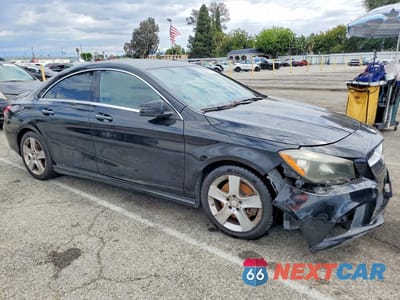 Czwarte zdjęcie samochodu z boku: 2016 MERCEDES-BENZ CLA 250 VIN:WDDSJ4EB0GN380631 - miniatura