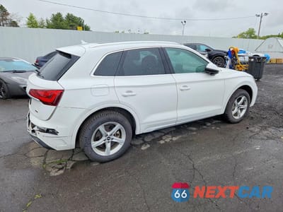 Trzecie zdjęcie samochodu z tyłu: 2021 AUDI Q5 PREMIUM VIN:WA1AAAFYXM2119103 - miniatura