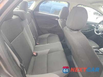 Zdjęcie 10 z 12 samochodu: 2014 FORD FOCUS SE VIN:1FADP3F27EL340295 - miniatura