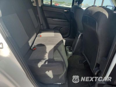 Zdjęcie 11 z 14 samochodu: 2017 JEEP PATRIOT SPORT VIN:1C4NJPBB6HD120240 - miniatura
